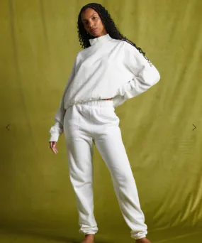 Chill Weekend Crew Neck Sweatshirt- Salt Crystal
