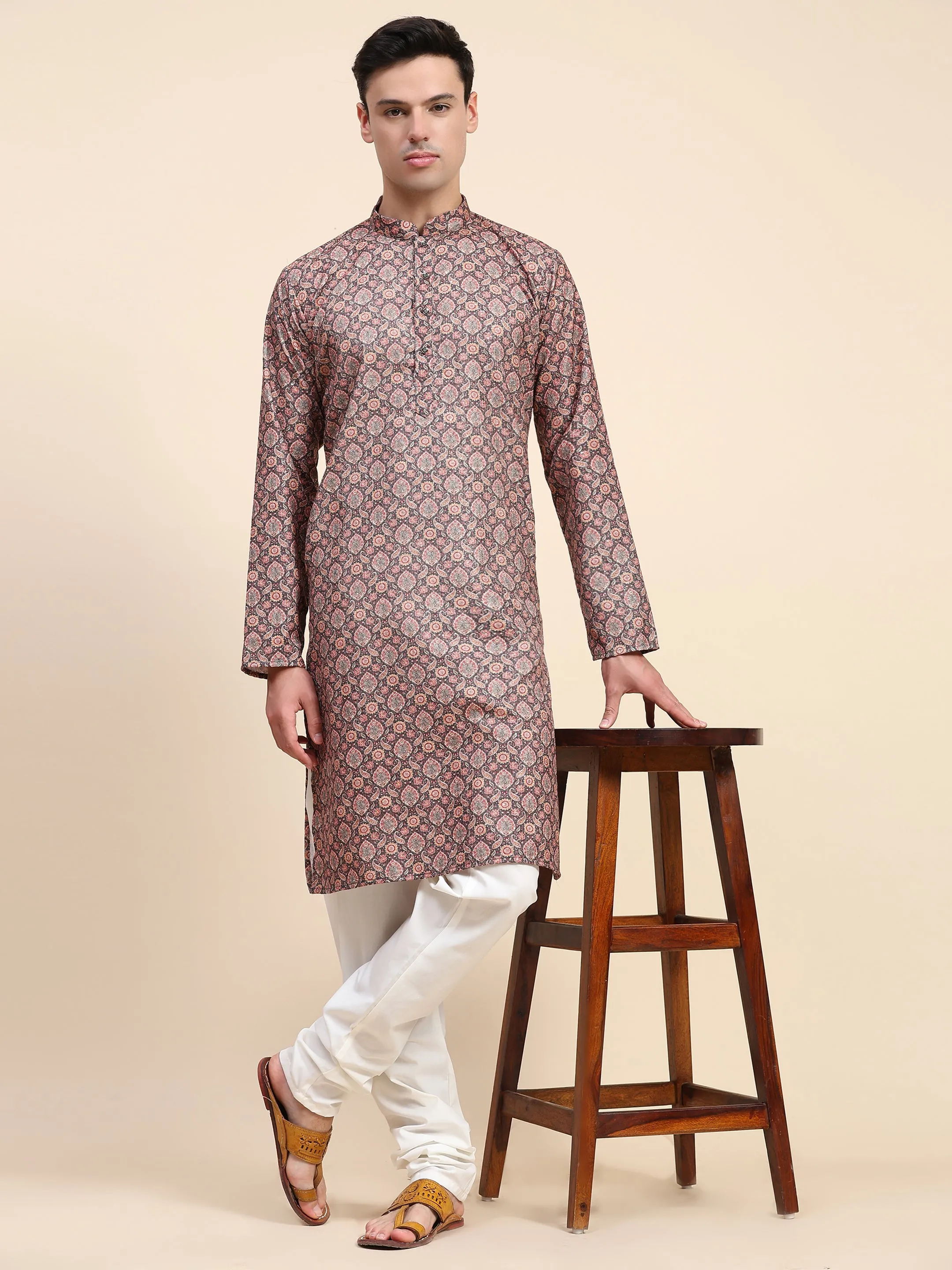 Men’s Ethnic Motifs Sequined Kurta Pajama Paisley Embroidered 2-Piece Set