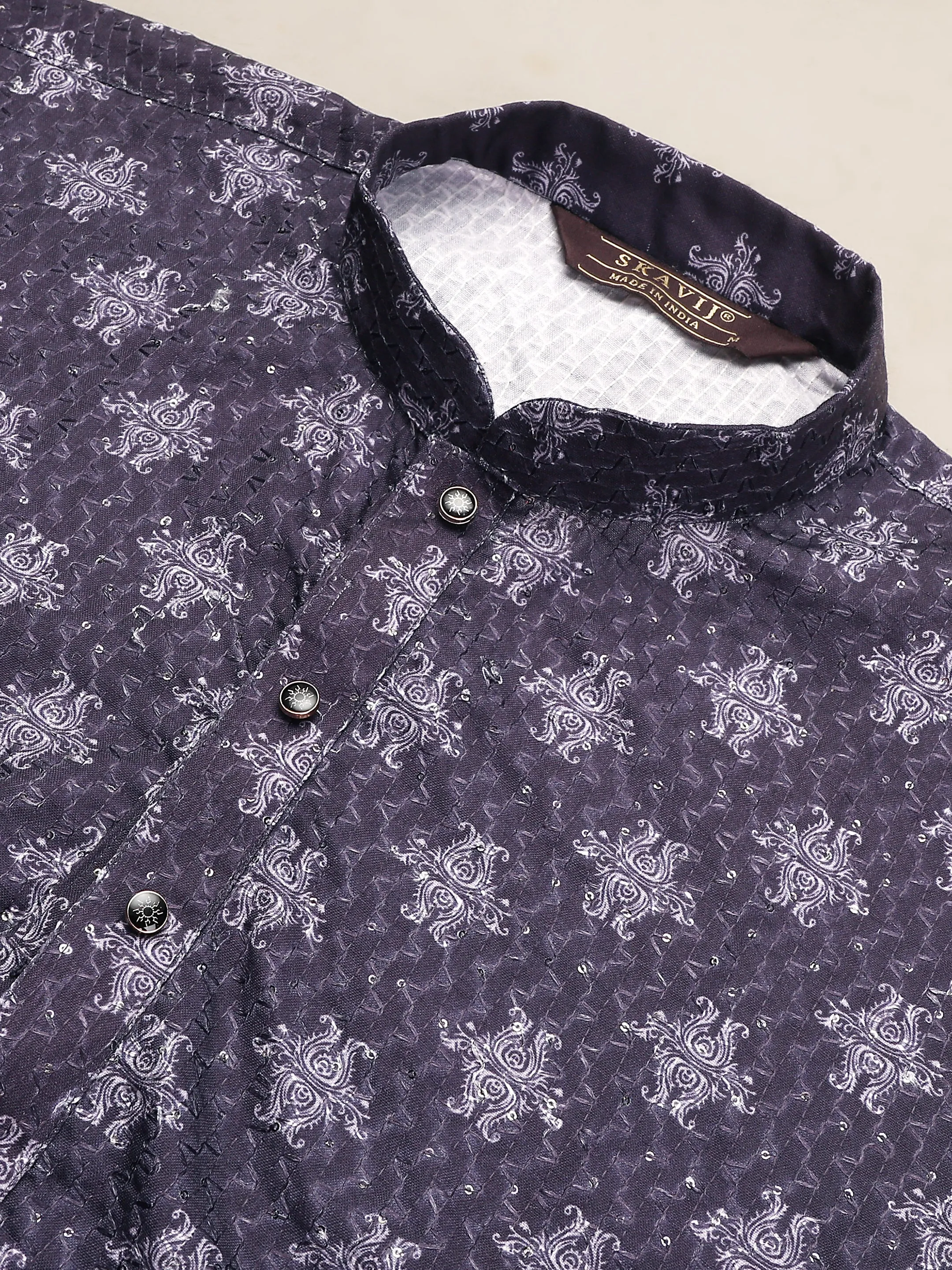 Men’s Sequined Embroidered Kurta Pajama Ethnic Motifs 2-Piece Set
