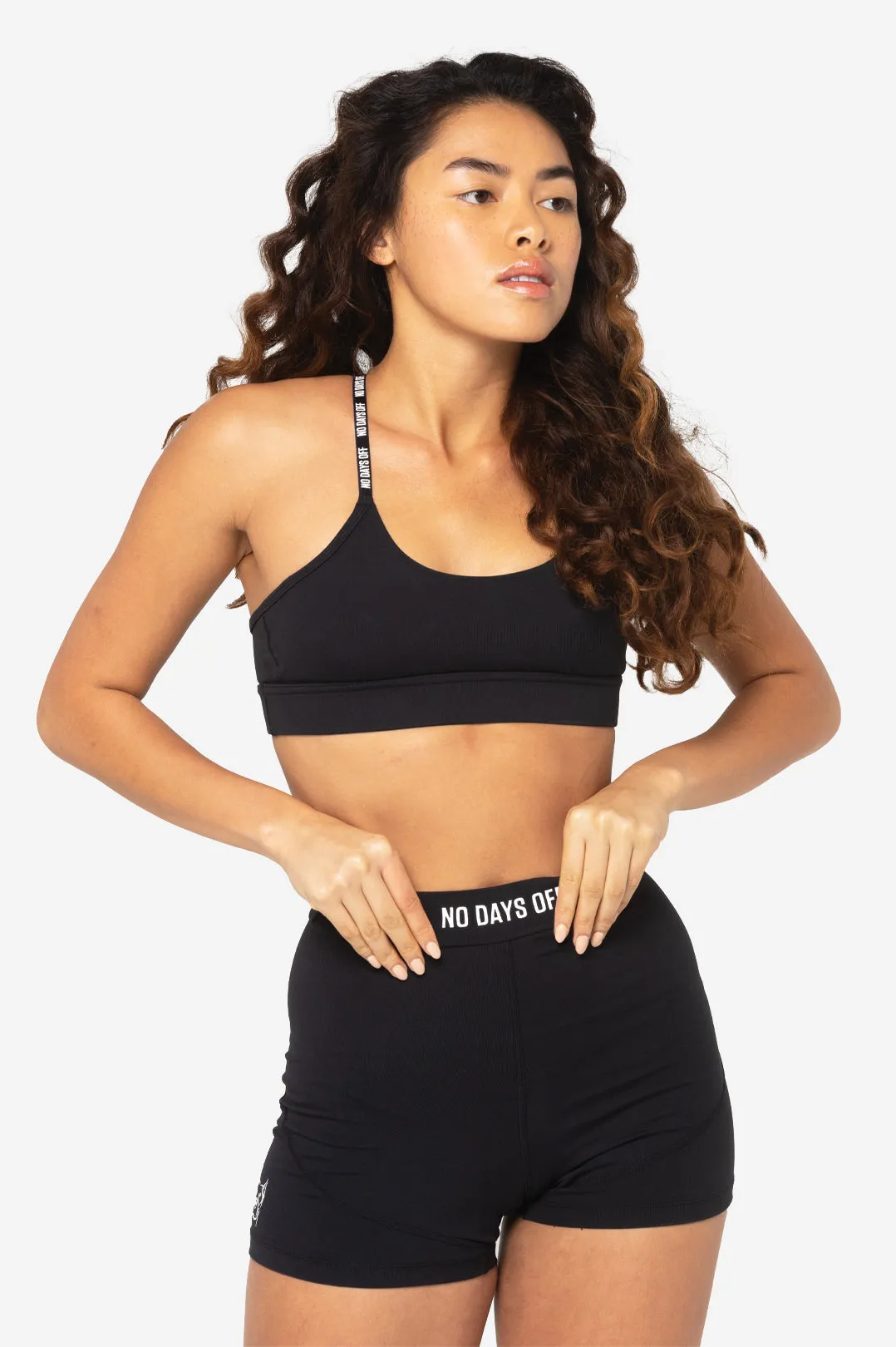 Signature Biker Shorts   Y Strap Bra Set