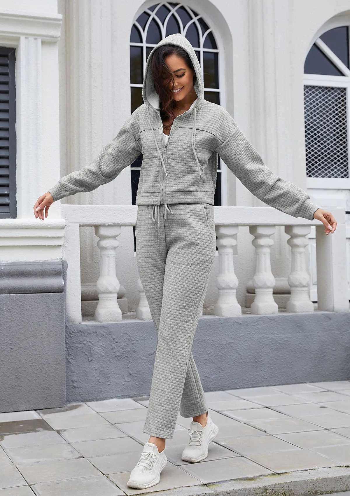 Womens Tracksuits 2 Piece Outfits Zip Up Cropped Hoodie Sweatshirt Drawstring Sweatpants Lounge Set with Pockets